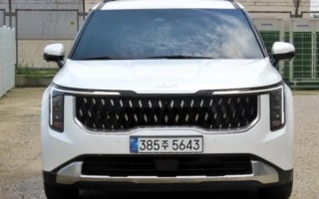 인천중고차실매물 더 뉴 카니발 4세대 디젤 7인승 노블레스 매물 사진 12 - 2024/07 36,424km